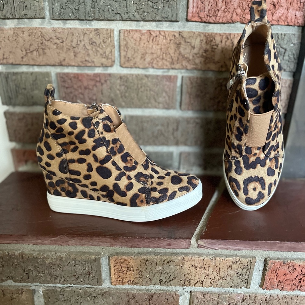 Leopard wedge sneakers